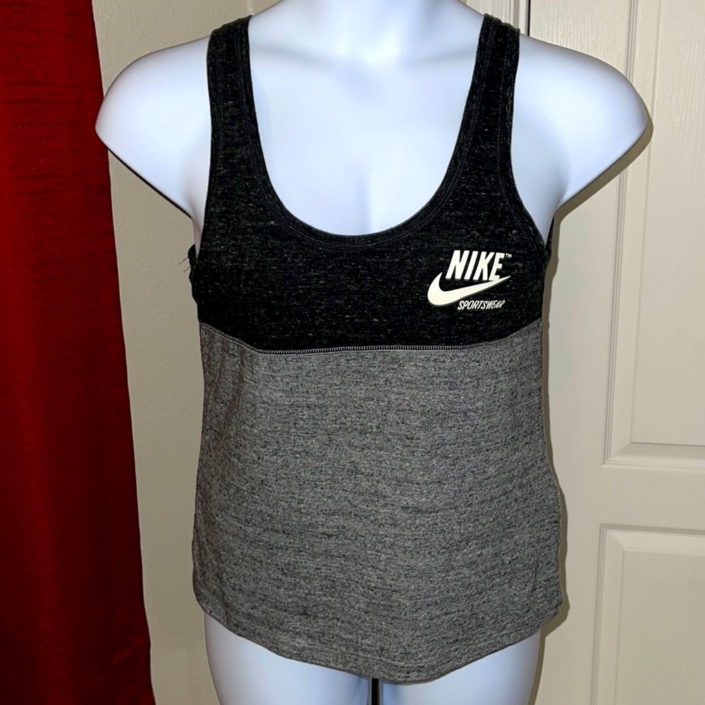 Nike Performance Tank